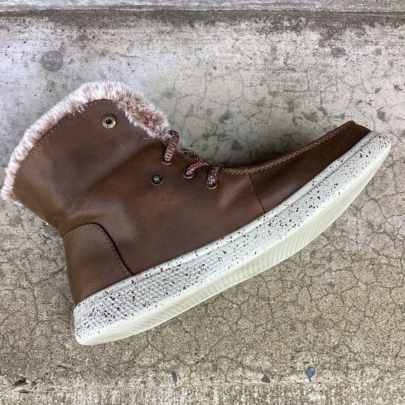 Skechers Bobs Skipper Hang Glider Chukka Boots, Brown Color Size 8 Style 113443 - Picture 2 of 8